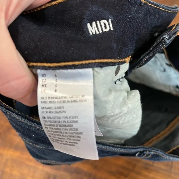 American Eagle Outfitters Dark Blue Midi Jean Shorts - Picture 3 of 3